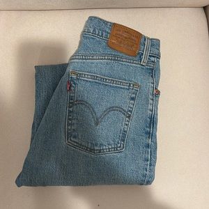 Levi’s Ribcage Crop Flare